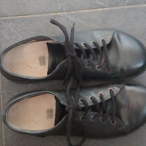 COPY - Women's lace-up walkers